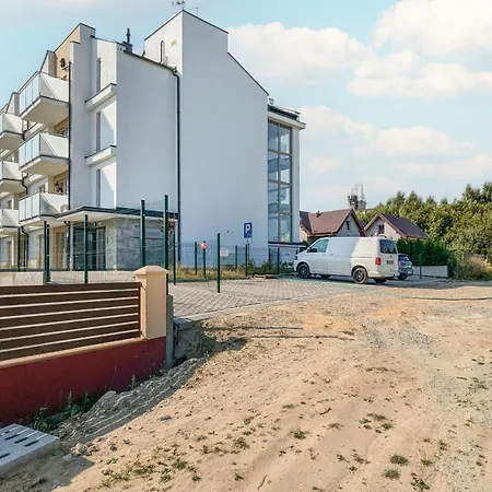 Baltic Twist With Balcony By Renters Apartment *