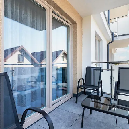 Baltic Twist With Balcony By Renters Apartment Jastrzębia Góra