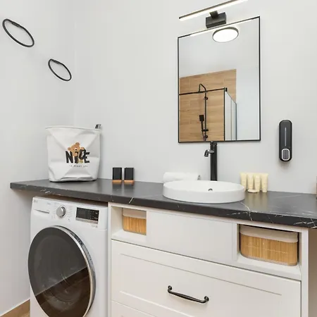 Baltic Twist With Balcony By Renters Ястшембя-Гура