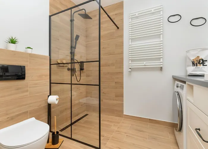 Lägenhet Baltic Twist With Balcony By Renters Jastrzębia Góra